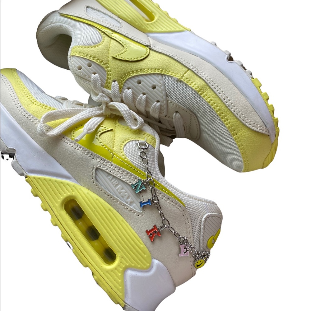 Nike Air Max 90 SE ‘Princess Charming’